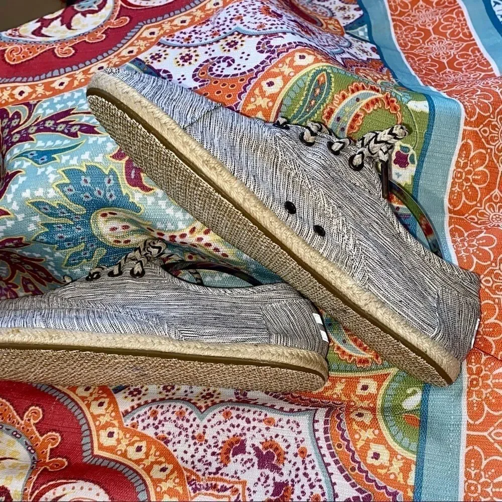 NEW TOM’S woven lace up espadrilles